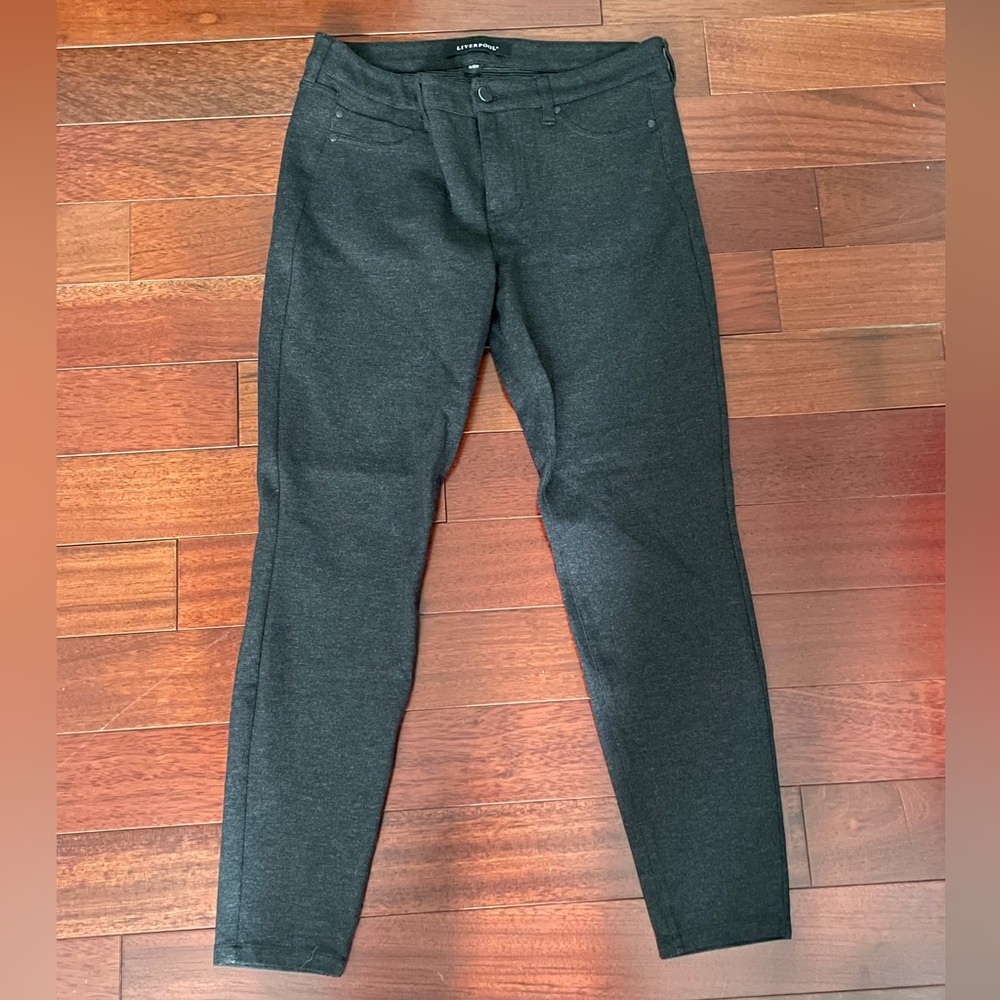 Liverpool women’s pants size 8 color charcoal
